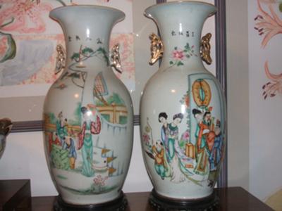 2 Old Chinese Vases